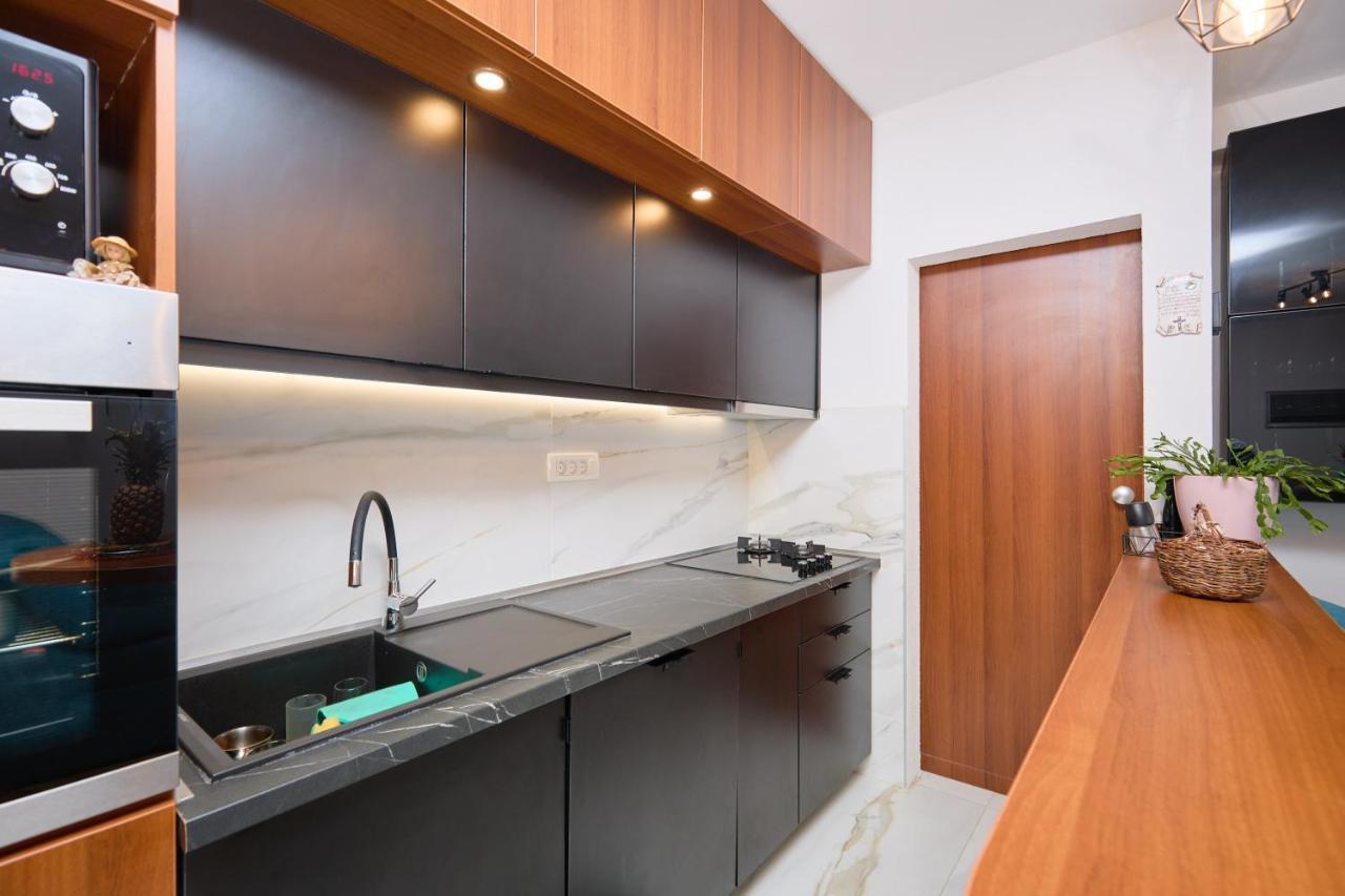 Stiga 4 - New 2 Bedroom Apartment Babino Polje Екстер'єр фото
